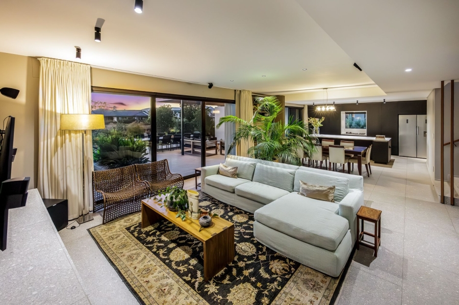 4 Bedroom Property for Sale in Pearl Valley at Val de Vie Western Cape